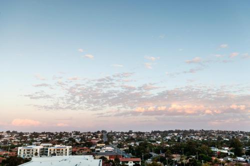 Ramada by Wyndham VetroBlu Scarborough Beach