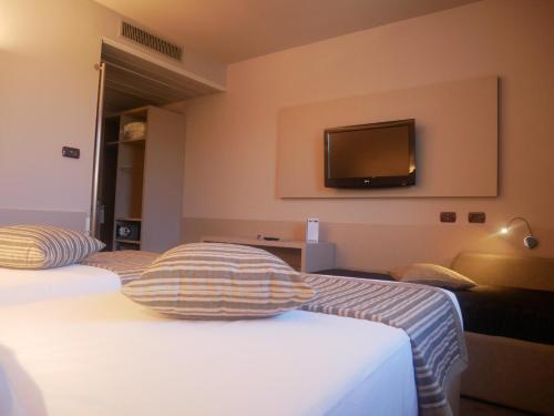First Hotel Malpensa - image 3