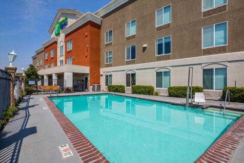 Holiday Inn Express Hotel & Suites Modesto-Salida