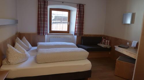 Hotel Garni Löwen - image 3
