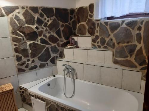 Bathroom, Borzsony Vendeghaz in Nagymaros