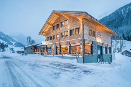 Berghotel Gadmer Lodge - dein Zuhause in den Bergen am Sustenpass im Berner Oberland in Gadmen, Schweiz