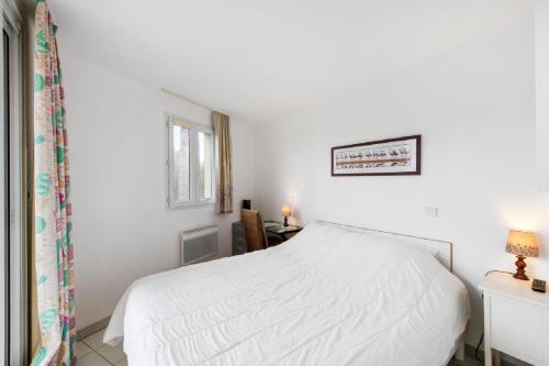 2 bedrooms, 5 beds