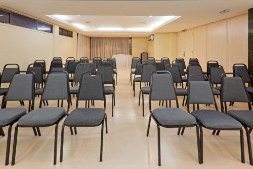 Master Porto Alegre Hotel - Av Carlos Gomes, Próximo ao Consulado Americano - 비즈니스 센터
