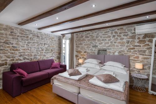 Awesome Stone House, Split (photo 8)