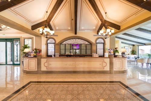 ล็อบบี้, PortAventura® Hotel PortAventura - Includes PortAventura Park Tickets in บียา เซกา