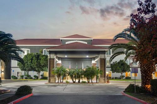 La Quinta Inn & Suites by Wyndham Visalia/Sequoia Gateway