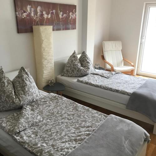  LG Lovely Apartment, Pension in Stockerau bei Tulln