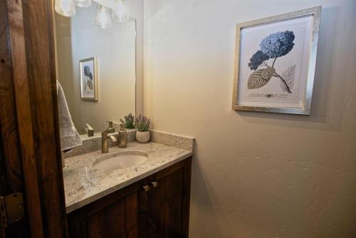 Silverpine Hideaway by Casago McCall - Donerightmanagement, McCall (photo 5)