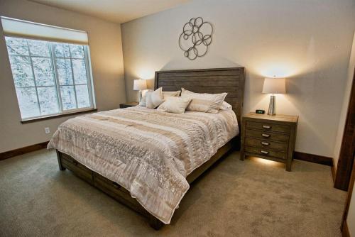 Silverpine Hideaway by Casago McCall - Donerightmanagement, McCall (photo 9)