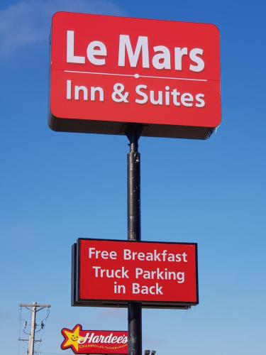 Le Mars Inn and Suites