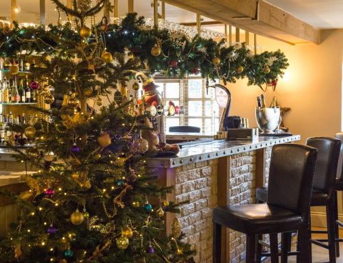 The Farmhouse Hotel and Restaurant - image 5