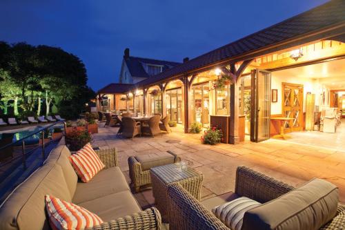 Instalaciones, The Farmhouse Hotel and Restaurant in Saint Saviour