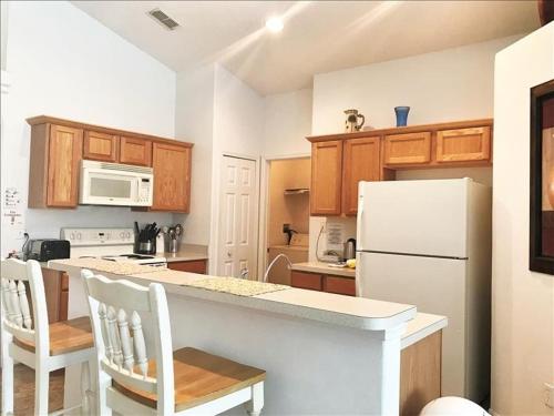 19 Morning House - image 8