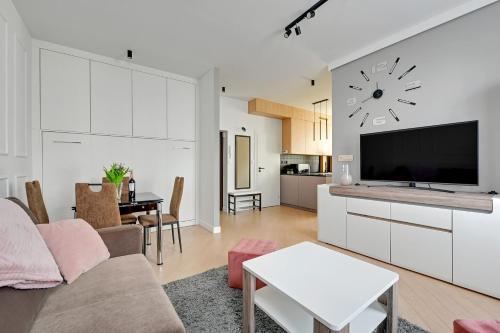 Royal Rose - Premium Beach Apartment - image 4
