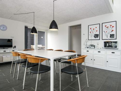 Holiday home Rømø XXXVI - image 7