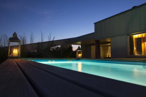 Pavi Apts Ljubljana - Private Rooftop Swimming pool - Apartment - Ljubljana