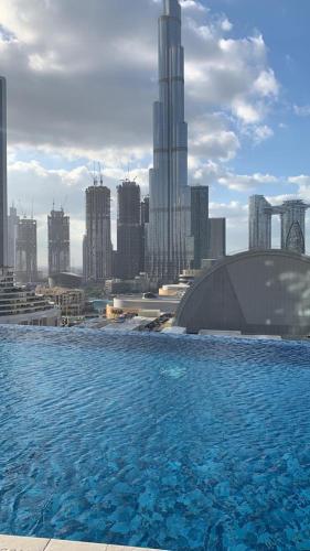 BELLEVUE Downtown Dubai - image 9