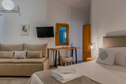 Alkyoni Studios, Andros (photo 6)