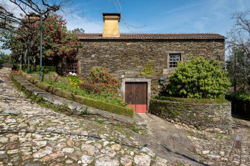 Quinta de Mourães - Casa do Xisto, Lever