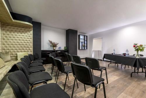 9Hotel Mercy - main image