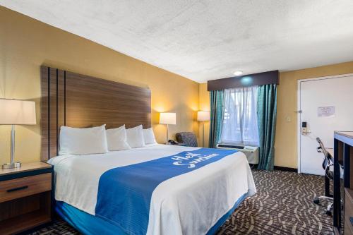 Days Inn by Wyndham Goodlettsville Nashville - image 5