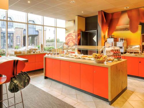 ibis Luebeck City - image 6