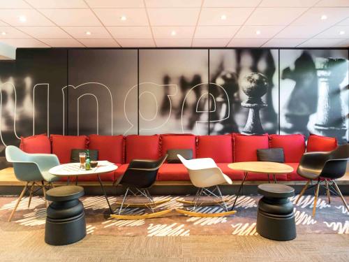 ibis Paris Saint-Denis Stade Sud - image 9