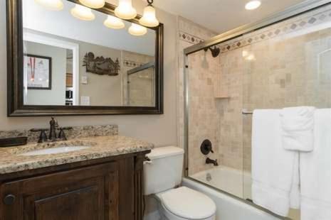 Wolf Creek Condo 306: Remodeled Vacation Condo - Powder Mountain Lodging - main image