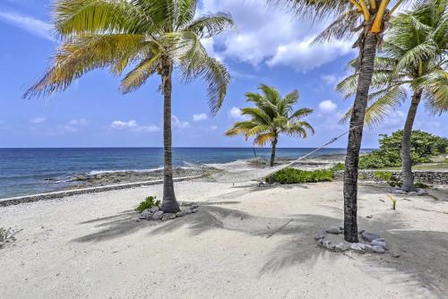 . Lovely 'Sea Dreams Villa' w/ Private Beach & Deck!