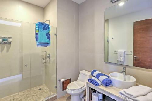 Tropical Akumal Penthouse Condo with Private Hot Tub