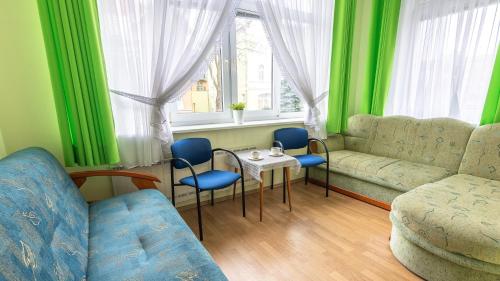 Apartament Matejki 18 - image 8