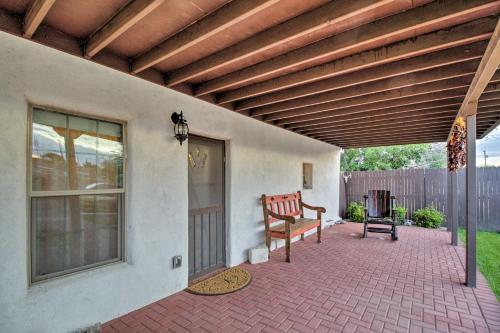 Charming Couples Casita, Walk to Old Mesilla Plaza in 聖思多羅
