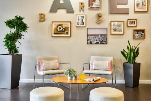 Predvorje, ibis Barcelona Meridiana in Nou Barris