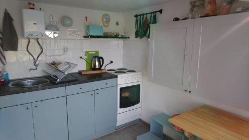 Bocke Beach House - image 6