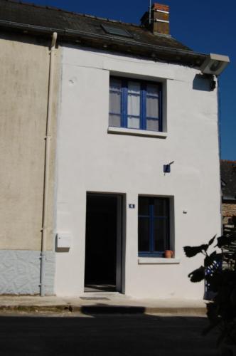 la pierre bleue gîte à louer Les Monts