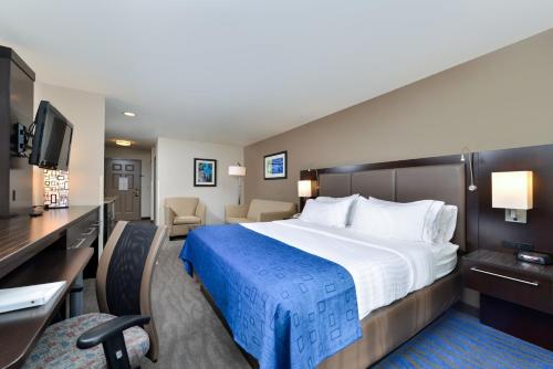 Holiday Inn Express Hotel & Suites St. Louis West-O'Fallon, an IHG Hotel