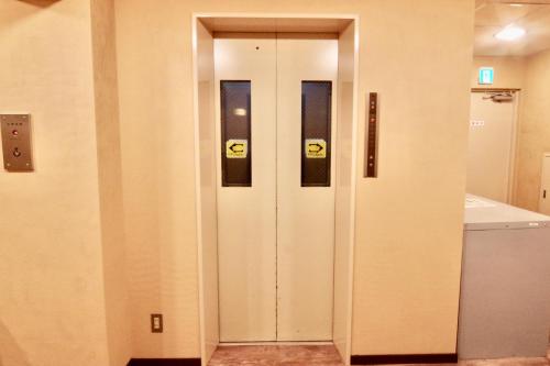 Nippombashi Art Hotel 602 - image 3