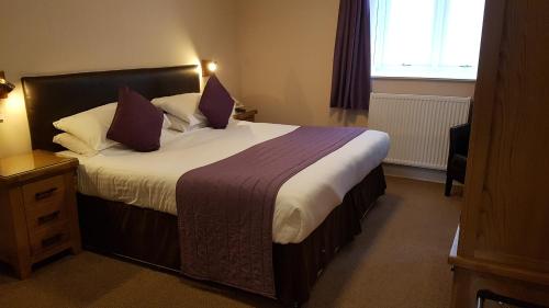 BEST WESTERN New Holmwood Hotel - main image