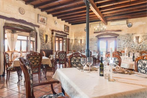 251914106 Monnaber Nou Finca Hotel & Spa