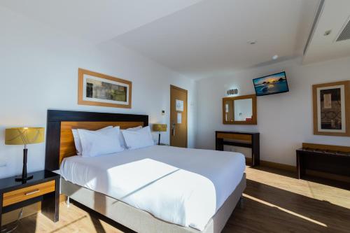 Hotel Quarteirasol - image 6