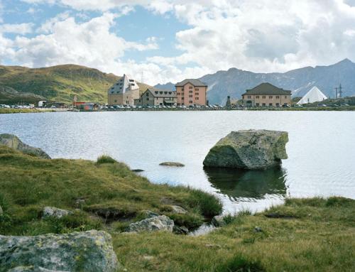 הסביבה הקרובה, Ospizio San Gottardo in אירולו