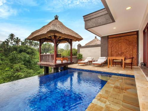 Deluxe Terrace Pool Villa with Valley View with Spa Voucher and Cocktail