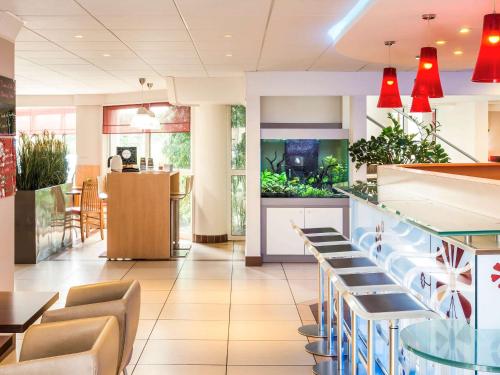 ibis Massy - image 12