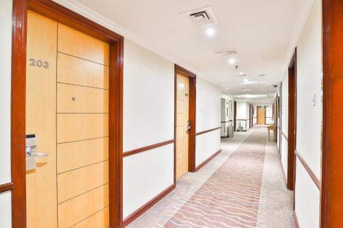 ランドマーク サミット ホテル