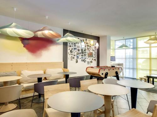Novotel Suites Paris Stade de France - image 8