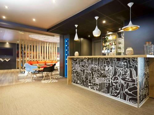 ibis Valenciennes - image 10
