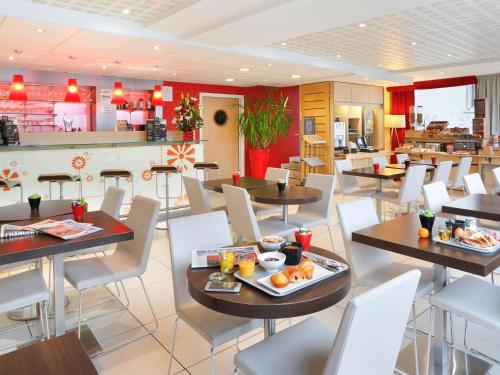 Ресторант, ibis Etampes in Етамп