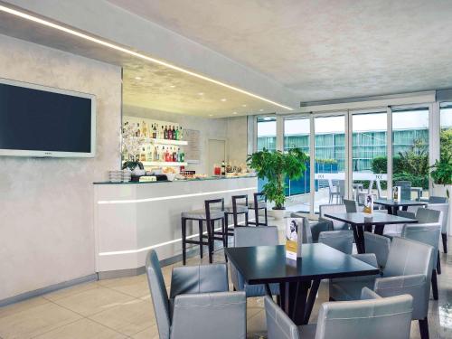 251940651 Mercure Hotel Rimini Artis