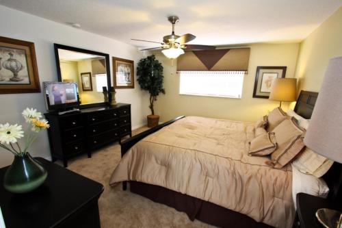 410 Bella Vida - image 2